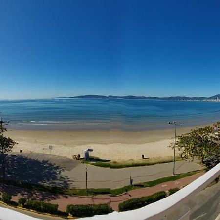 Apartamento De Cobertura Frente Para O Mar Ітапема Екстер'єр фото