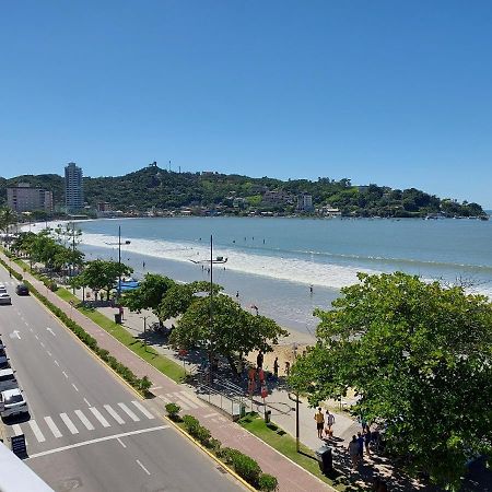Apartamento De Cobertura Frente Para O Mar Ітапема Екстер'єр фото