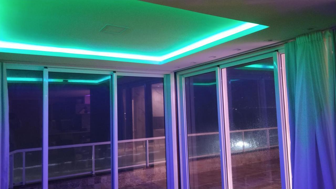 Apartamento De Cobertura Frente Para O Mar Ітапема Екстер'єр фото