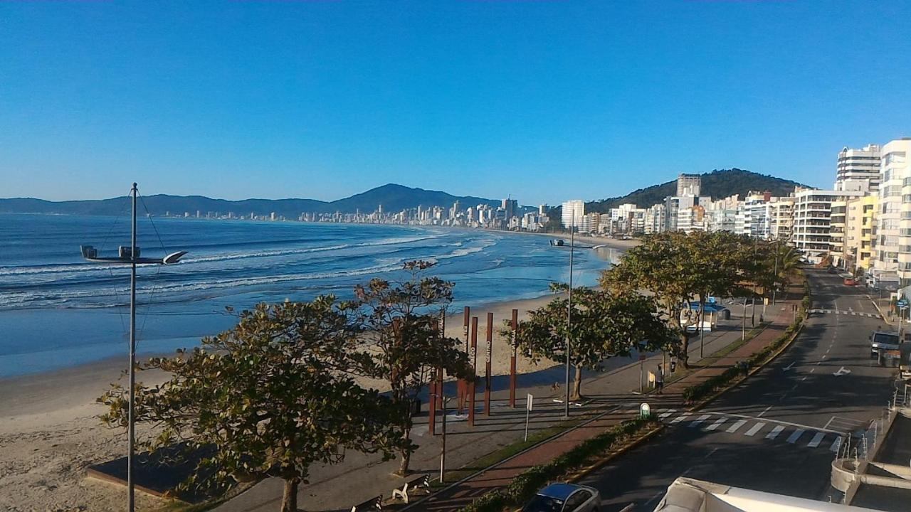 Apartamento De Cobertura Frente Para O Mar Ітапема Екстер'єр фото