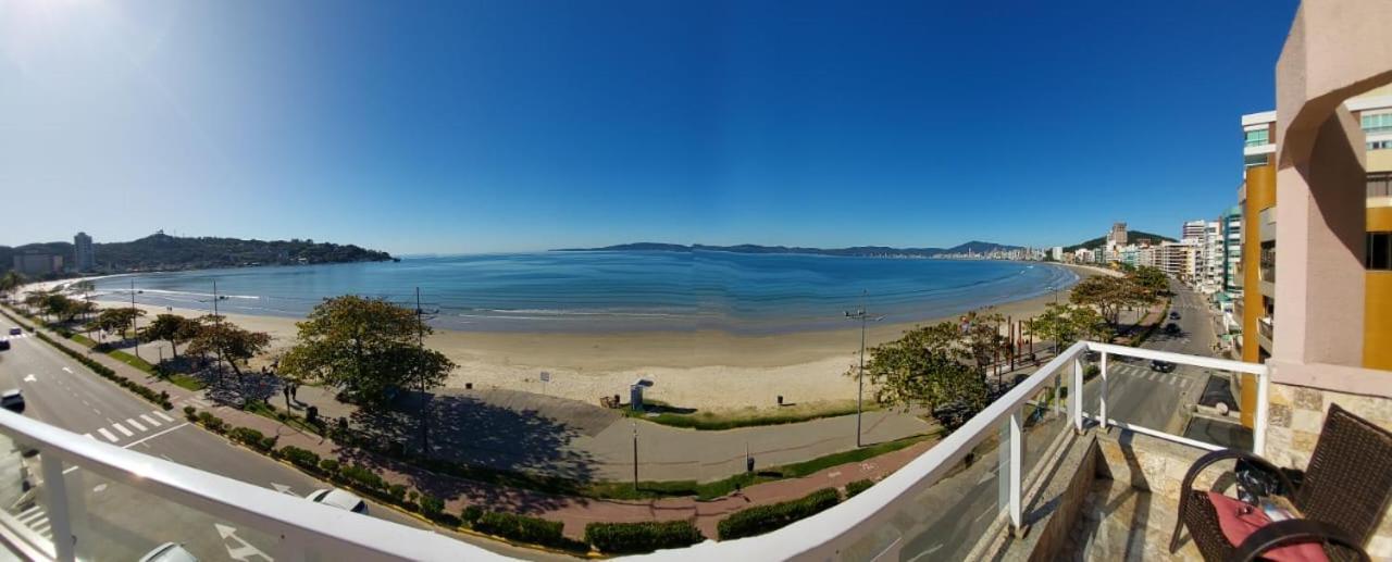 Apartamento De Cobertura Frente Para O Mar Ітапема Екстер'єр фото
