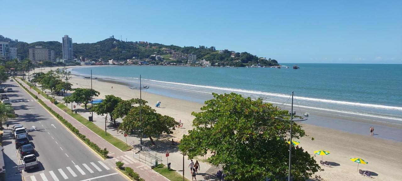 Apartamento De Cobertura Frente Para O Mar Ітапема Екстер'єр фото
