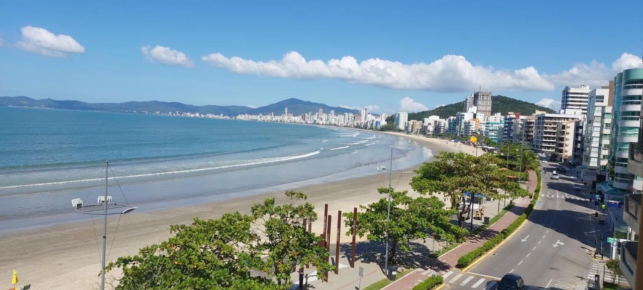 Apartamento De Cobertura Frente Para O Mar Ітапема Екстер'єр фото