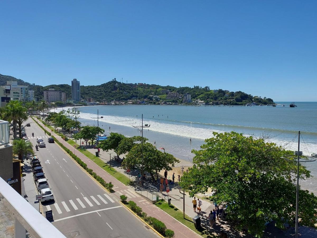 Apartamento De Cobertura Frente Para O Mar Ітапема Екстер'єр фото
