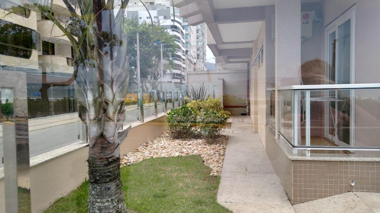 Apartamento De Cobertura Frente Para O Mar Ітапема Екстер'єр фото